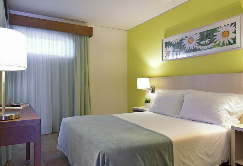 דירת 2 חדרי שינה עם נוף לבריכה, Aqualuz Lagos by The Editory