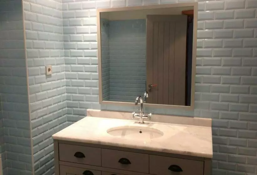 3 Bedroom Apartment Pool View, Aqualuz Lagos by The Editory
