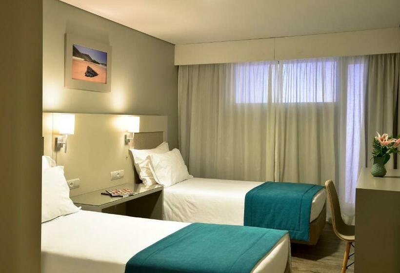 דירת פרמיום 2 חדרי שינה, Aqualuz Lagos by The Editory