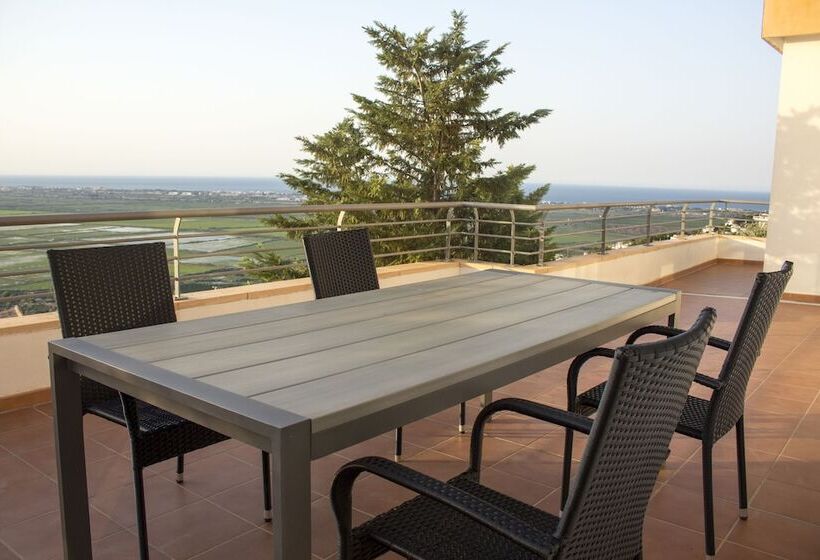 オーシャンビューの３ベッドルームデラックスアパート, Complejo Bellavista Residencial