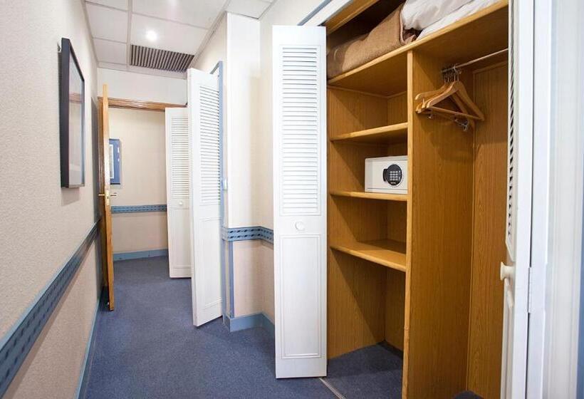 استودیوی استاندارد, Espahotel Gran Vía