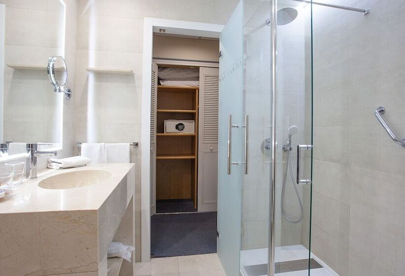 استودیوی استاندارد, Espahotel Gran Vía