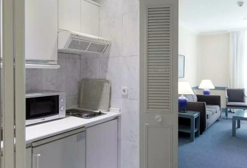 سوییت جونیور, Espahotel Gran Vía
