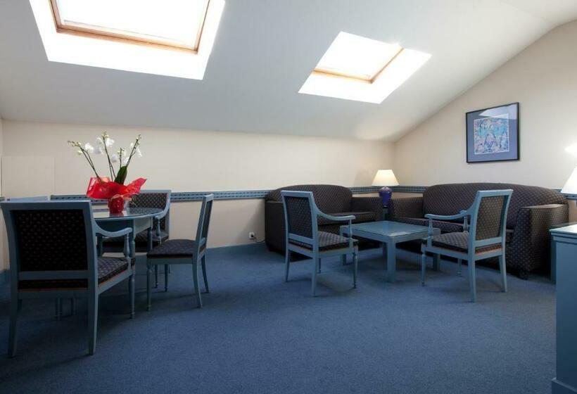 سوییت جونیور, Espahotel Gran Vía