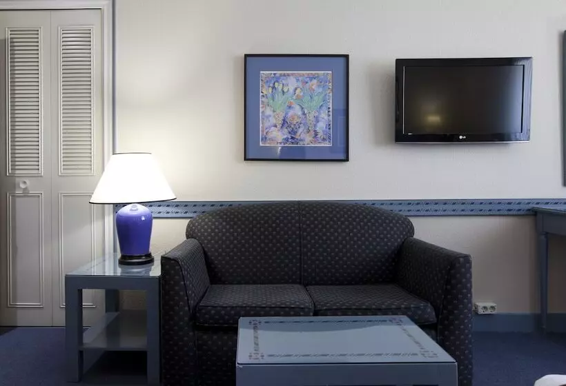استودیوی استاندارد, Espahotel Gran Vía