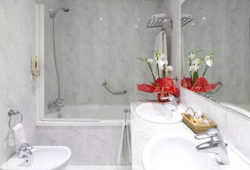 سوییت جونیور, Espahotel Gran Vía