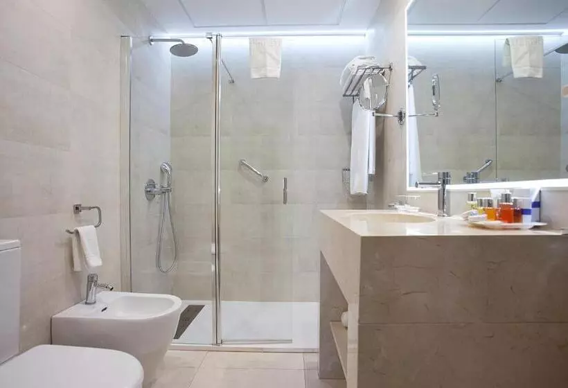 سوییت جونیور, Espahotel Gran Vía