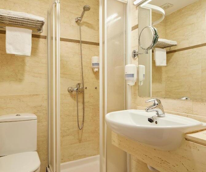 Номер Стандарт, Hostal Arriazu
