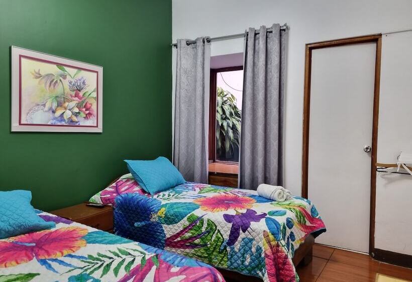 غرفة قياسية, 1492