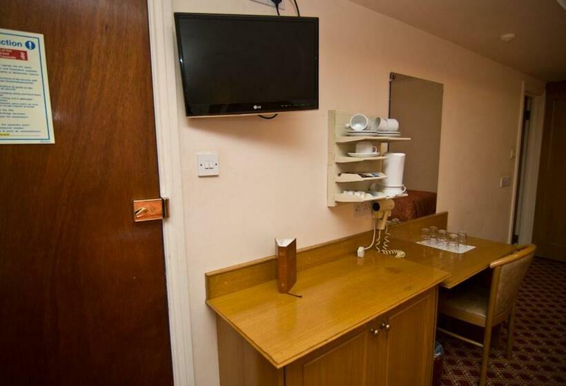 Номер Стандарт Трехместный, Alexandra