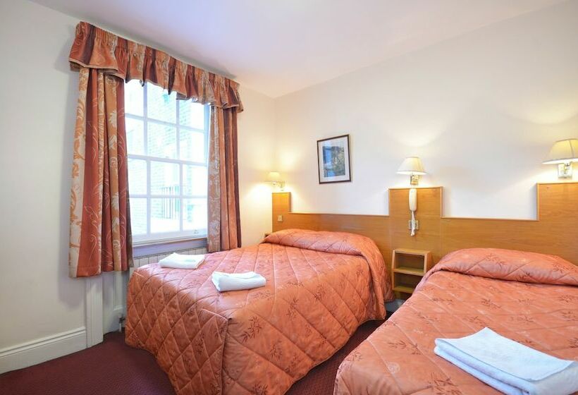 Номер Стандарт Трехместный, Alexandra