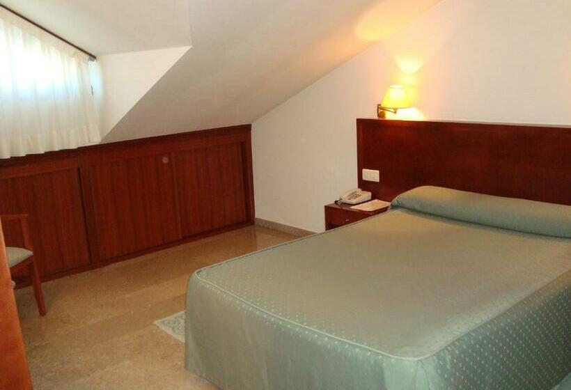 펜트하우스 룸, Bahia Bayona