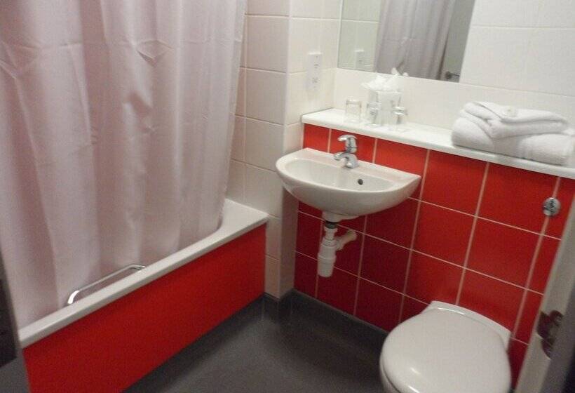 اتاق استاندارد, Britannia Edinburgh