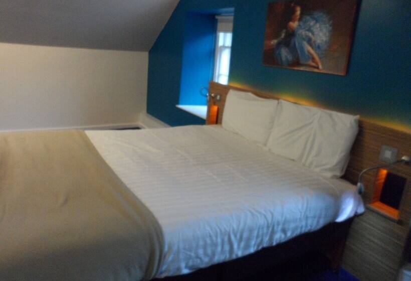 اتاق استاندارد یک نفره, Britannia Edinburgh