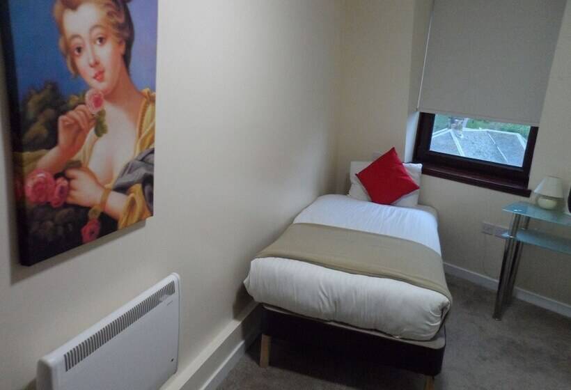 اتاق استاندارد یک نفره, Britannia Edinburgh