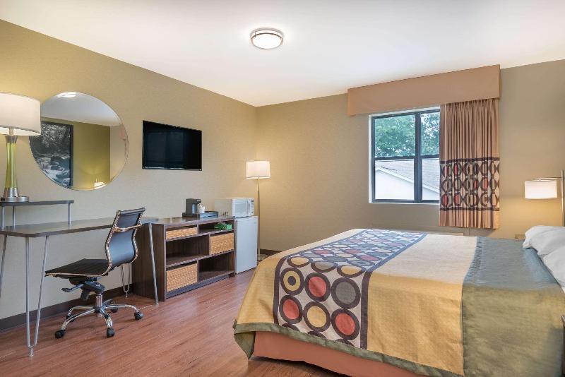 חדר סופריור, Contilia