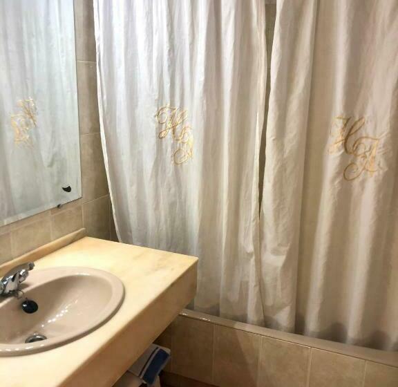 اتاق استاندارد با چشمانداز باغ, El Ancla