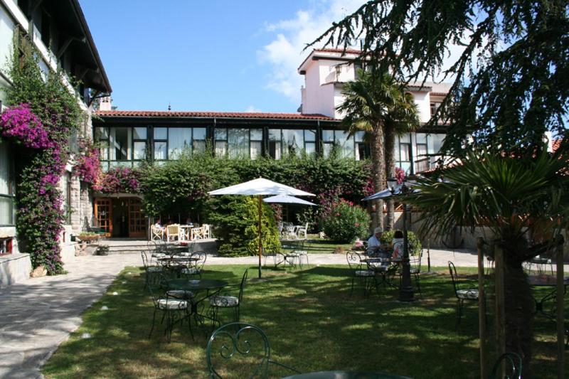 اتاق یک تخته با چشمانداز باغ, El Ancla