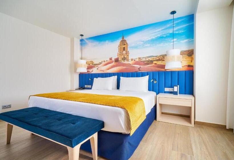 Superior Room with Terrace, Eurostars Astoria