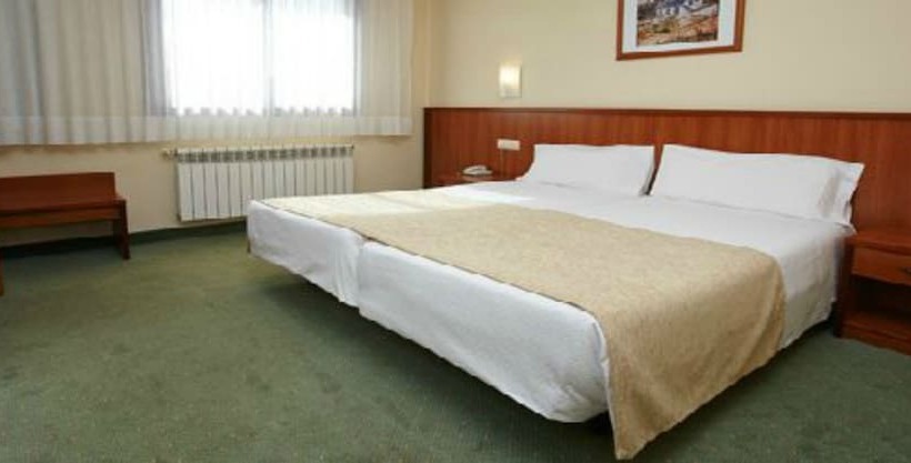 标准间, Hcc Ciutat De Berga