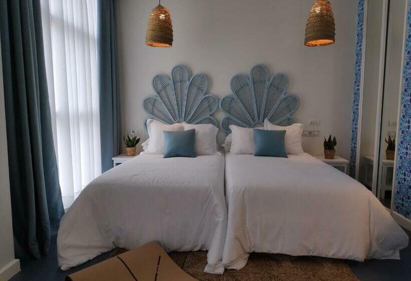 جناح جونيور عائلى, Mar Azul & Surf