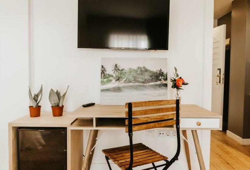 جناح جونيور عائلى, Mar Azul & Surf