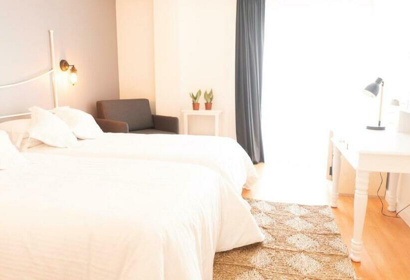 غرفة قياسية ثلاثية, Mar Azul & Surf