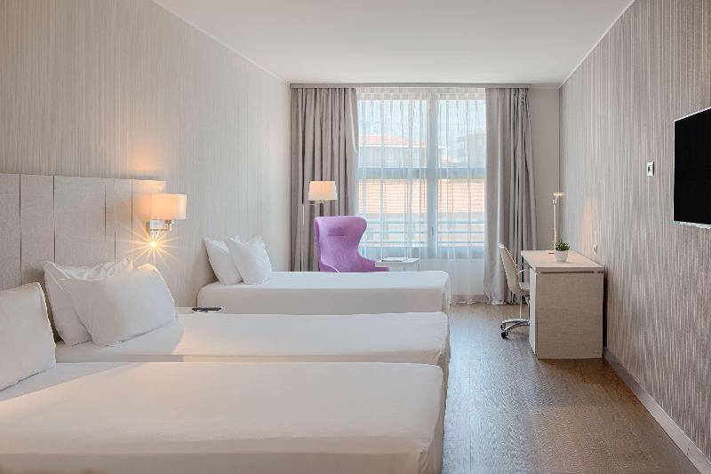 Номер Стандарт Трехместный, NH Lecco Pontevecchio