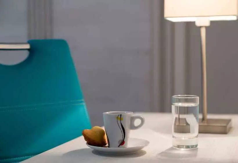 スーペリアールーム, O Lyon Ainay