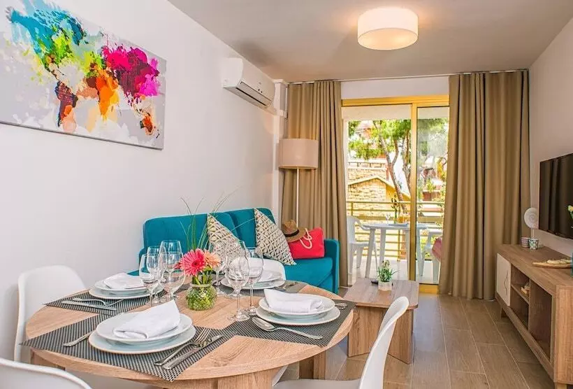 Huoneisto 1 Makuuhuone, Ona Suites Salou