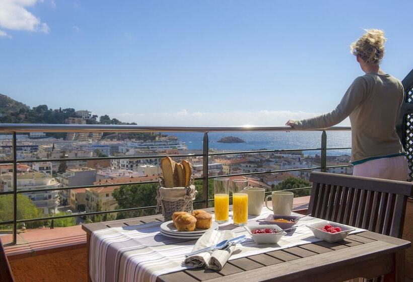 带1个卧室的带海景的公寓, Villa Romana