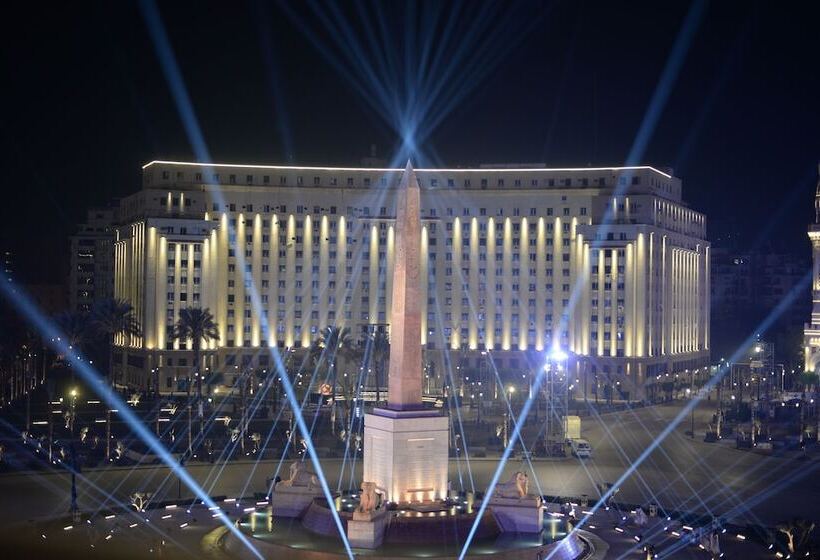 اتاق استاندارد سه نفره, Cairo Hub