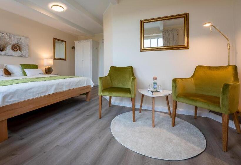 豪华海景房带阳台, Hof Norderlück   Das Ostseehotel Unter Reet