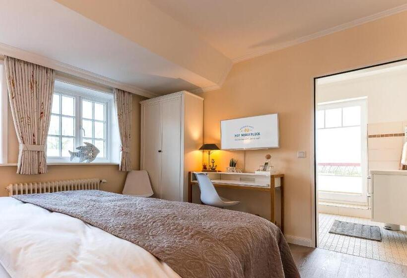 Номер Стандарт с Балконом, Hof Norderlück   Das Ostseehotel Unter Reet
