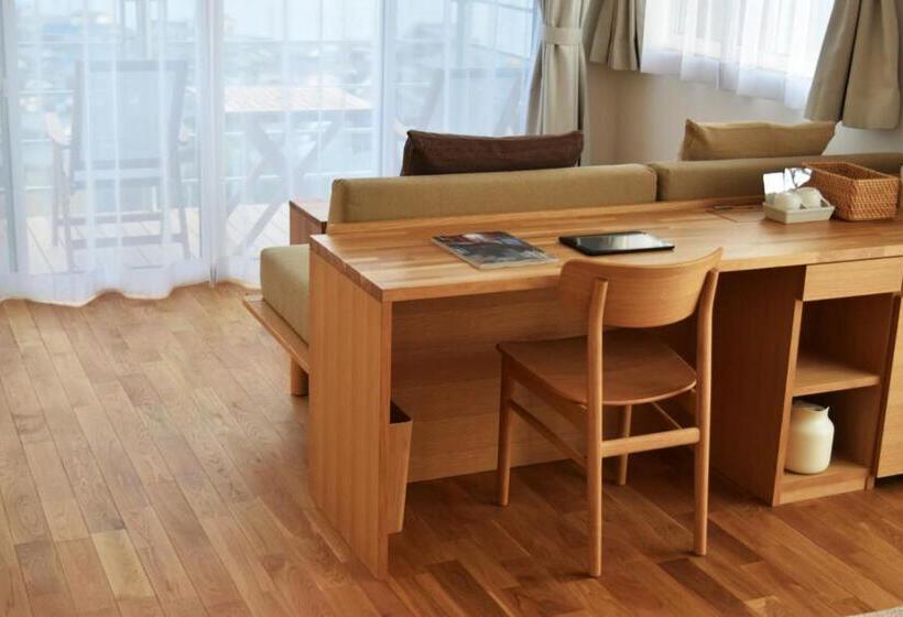غرفة ديلوكس مطلّة علي البحر, My Lodge Naoshima