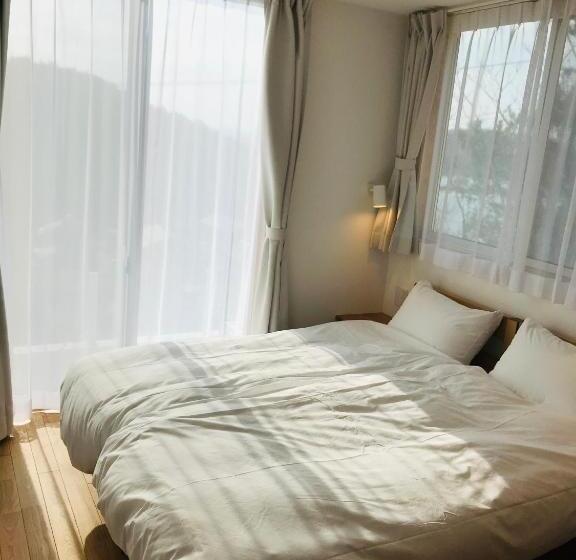 غرفة قياسية مطلّة علي البحر, My Lodge Naoshima