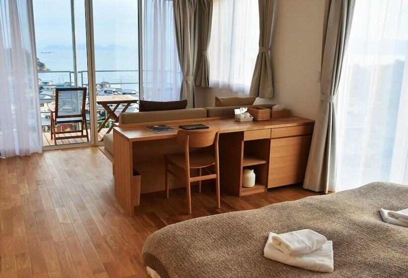 غرفة ديلوكس مطلّة علي البحر, My Lodge Naoshima