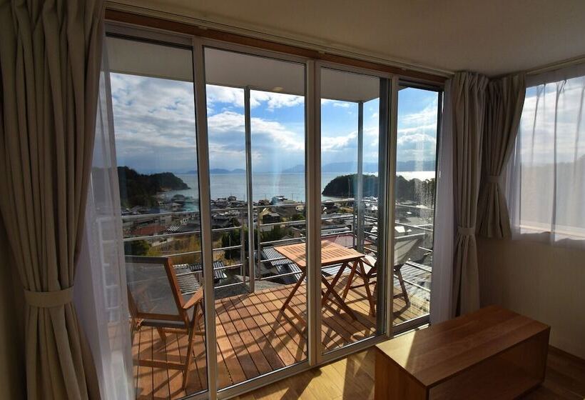 غرفة ديلوكس مطلّة علي البحر, My Lodge Naoshima