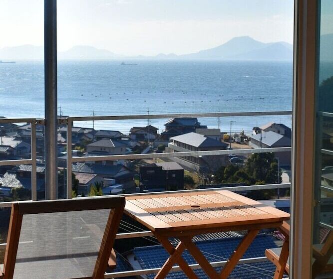 غرفة ديلوكس مطلّة علي البحر, My Lodge Naoshima