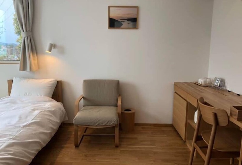 غرفة قياسية مطلّة علي البحر, My Lodge Naoshima