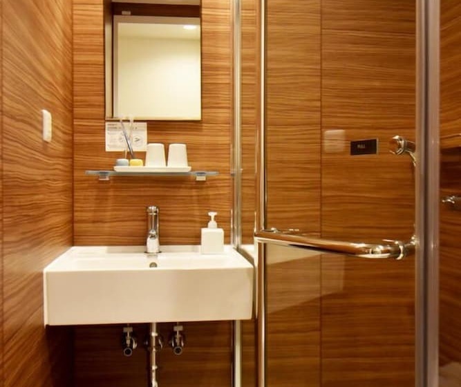 غرفة قياسية مطلّة علي البحر, My Lodge Naoshima