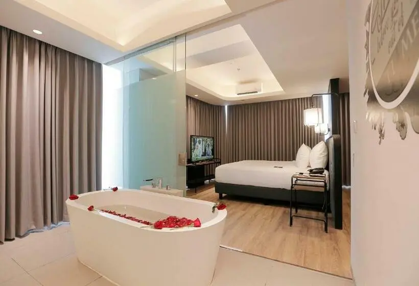 スイート, Luminor Hotel Purwokerto By Wh