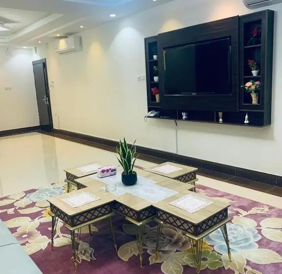 سوئیت با وان آب گرم, Olive Suites