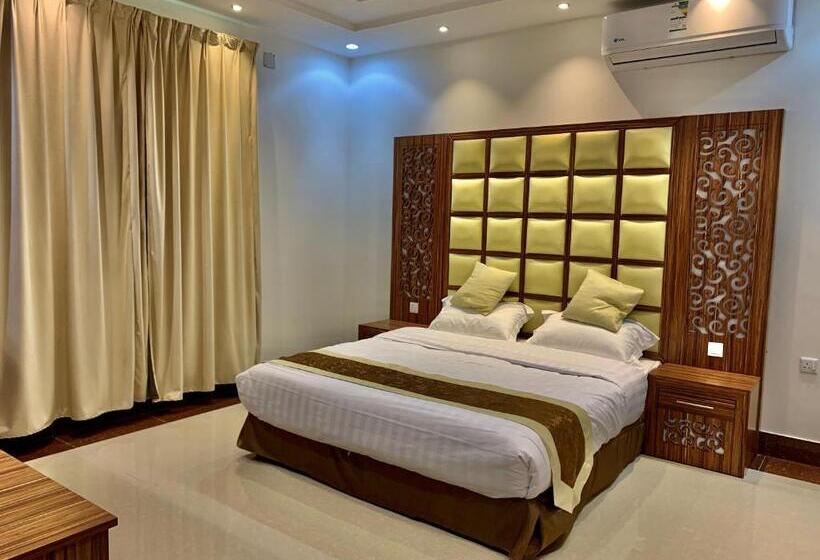 Апартаменты 2 Спальни, Olive Suites