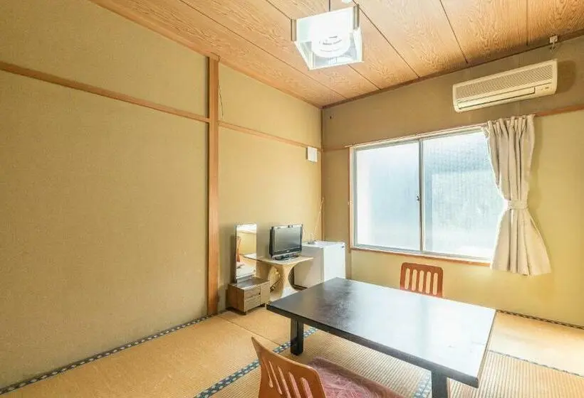 バス共有のスタンダードルーム, Tabist Miyoshi Ryokan Odawara Manazuru