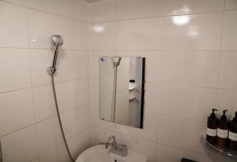 エコノミールーム, Apollo Guesthouse