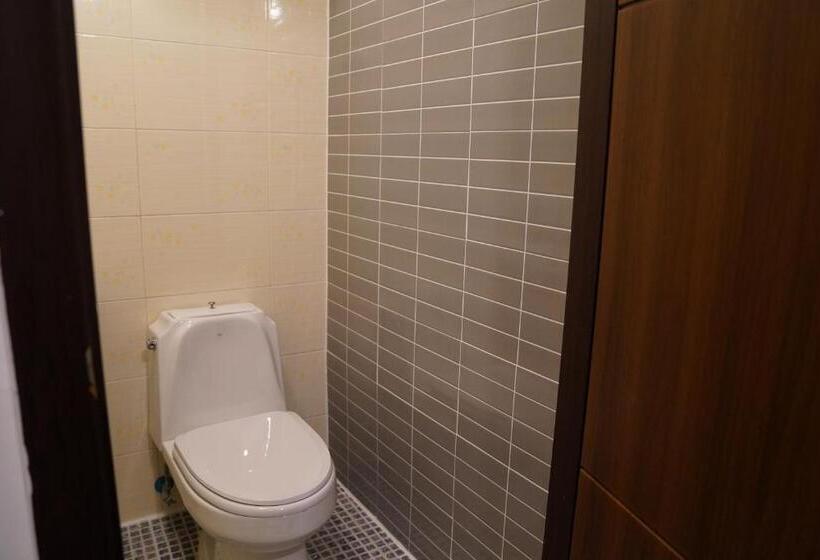 Négyágyas Standard Szoba, Apollo Guesthouse