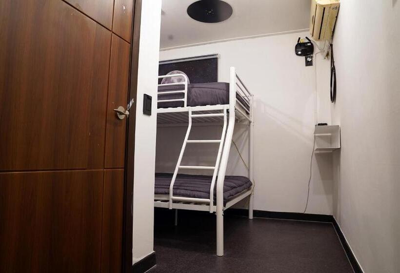 Családi Szoba, Apollo Guesthouse