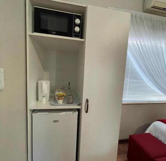 اتاق لوکس, Marikal Guesthouse