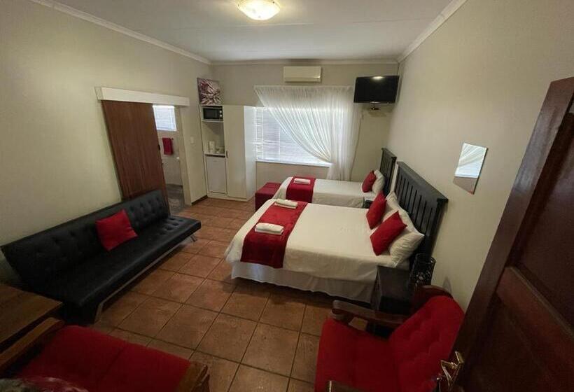 اتاق لوکس, Marikal Guesthouse